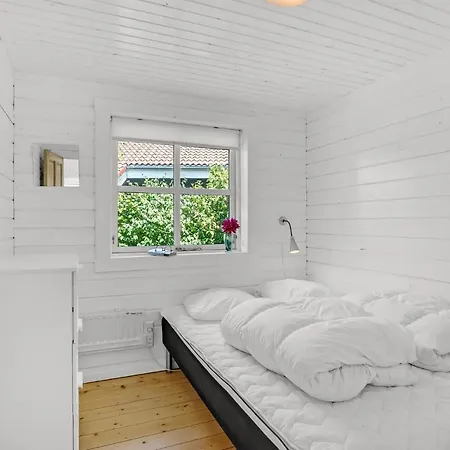 Holiday home Beautiful In Vaeggerlose With Sauna Boto By
