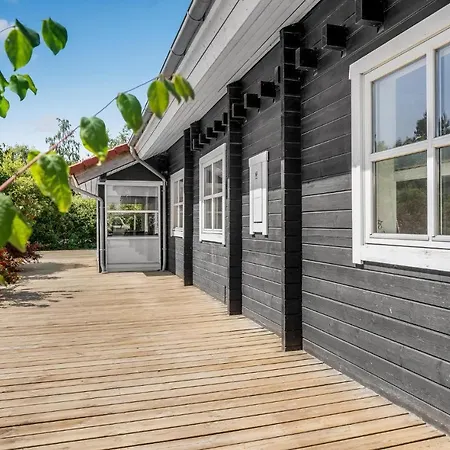 Holiday home Beautiful In Vaeggerlose With Sauna *